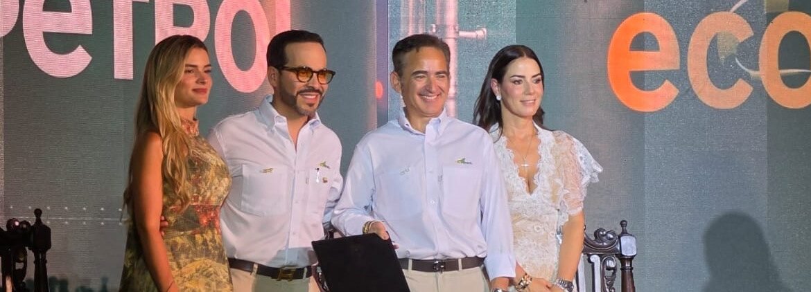 Abelardo De La Espriella la primera dama, Ana Lucía Pineda, el presidente de Ecopetrol Joaquín Gutiérrez Caballero y su esposa Ana María Gónima
