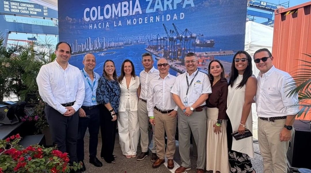 Directivos de la Sociedad Portuaria participaron en Cartagena en la presentación de cambios al régimen de concesiones